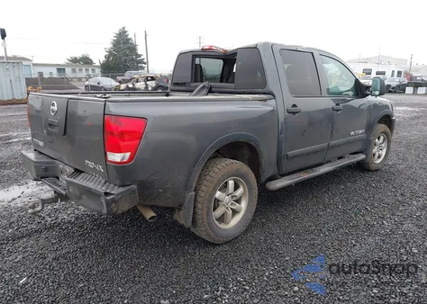 2012 Nissan Titan Pro-4X из США, поврежденный, VIN 1N6AA0EC8CN308154